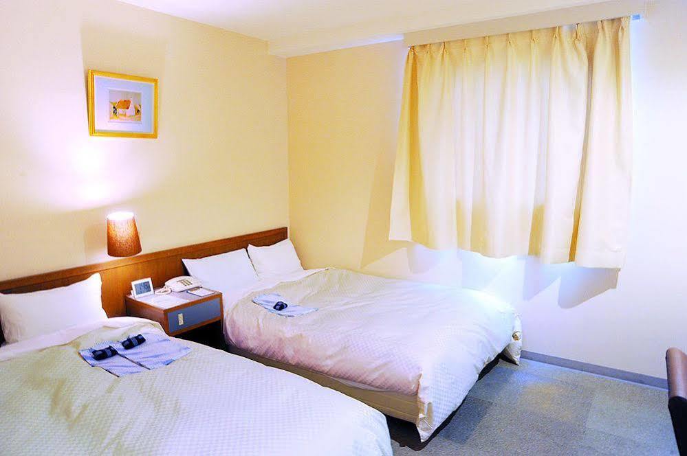 Hotel Avan Sukumo Exterior photo
